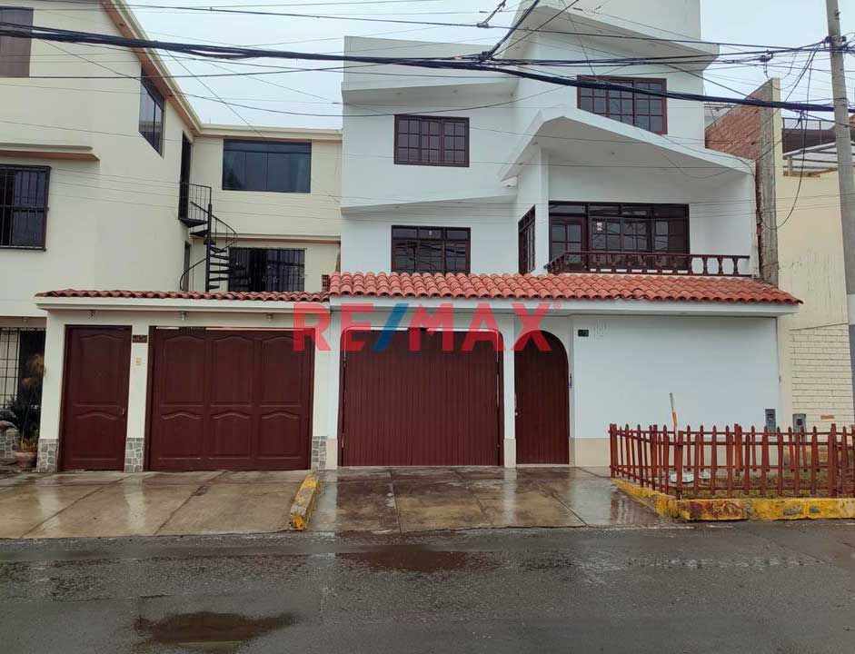 Celinda-Alvarado-P01-16