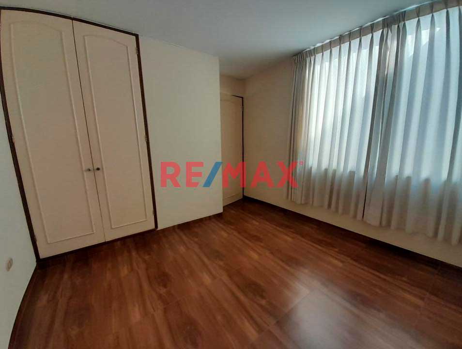 Maria-Elena-Costa-P02-05