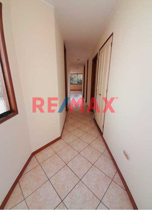 Maria-Elena-Costa-P02-11