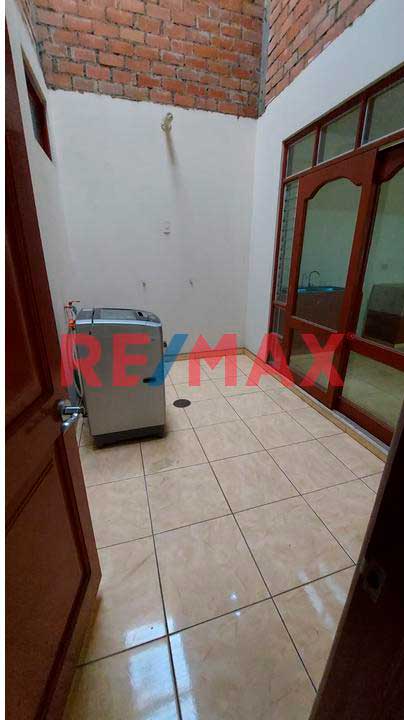 Ronald-Vasquez-P04-08